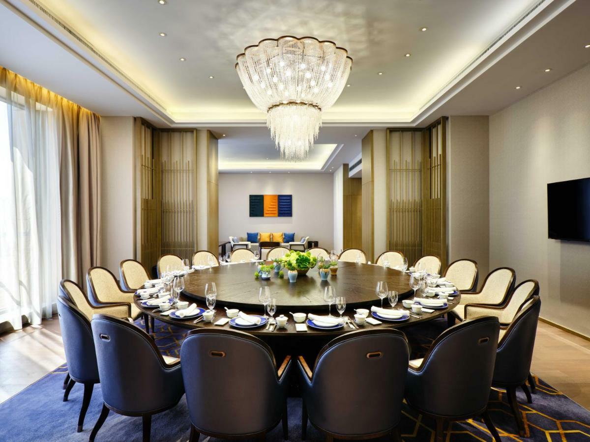 Primus Hotel Shanghai Sanjiagang - Offer Pudong International Airport And Disney Shuttle Екстер'єр фото