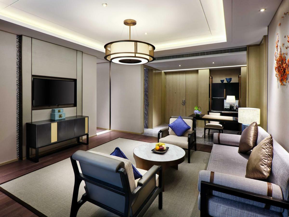 Primus Hotel Shanghai Sanjiagang - Offer Pudong International Airport And Disney Shuttle Екстер'єр фото